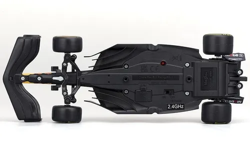 Samochód zdalnie sterowany MAISTO TECH Oracle Red Bull Racing RB18 82358