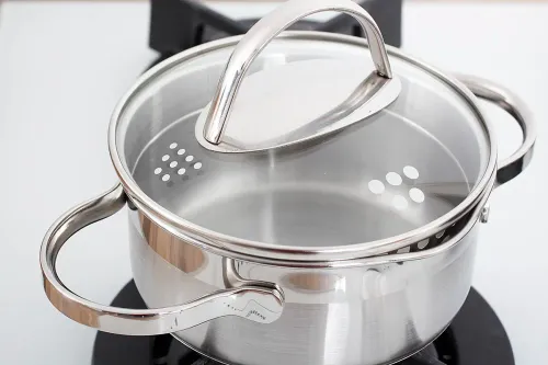 Garnek ze stali nierdzewnej z pokrywką SSW COMFORT 1 l