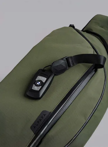 Plecak na jedno ramię Alpaka Metro Crossbody Left Shoulder - green