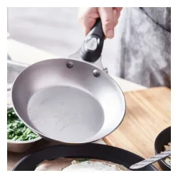 DE BUYER Mineral 24 cm - patelnia stalowa