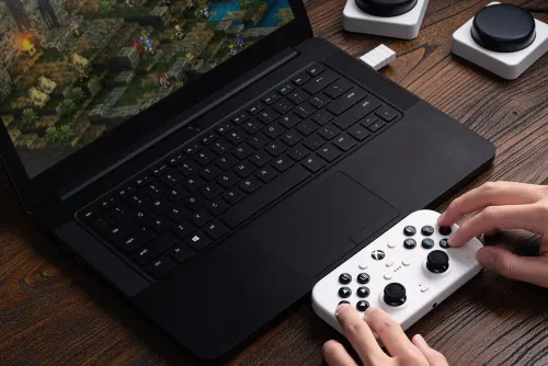 Pad 8BitDo Lite SE 2,4G Wireless do PC Xbox Bezprzewodowy Biały