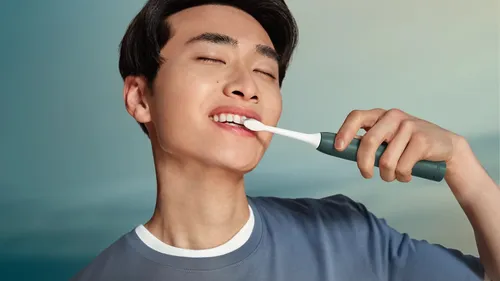 Szczoteczka soniczna PHILIPS Sonicare 3100 HX4033/26 + Etui