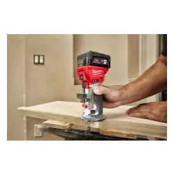 Milwaukee M18 Freze Makinesi FTR-0X