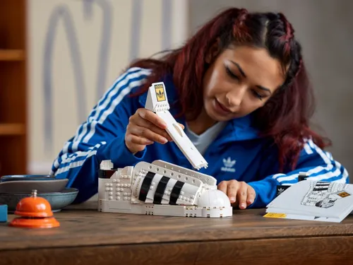 Конструктор Lego Icons 10282 But Adidas Superstar