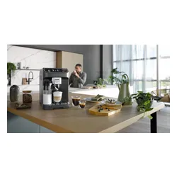 Автоматическая кофеварка DeLonghi ECAM320.61