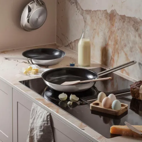 EVA TRIO - patelnia ze stali nierdzewnej z powłoką ceramiczną 20 cm