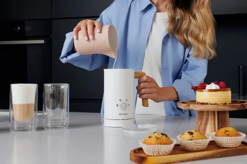 Spieniacz ZEEGMA Milkee Wood Biały