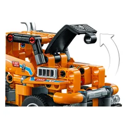 LEGO Technic Ciężarówka wyścigowa 42104