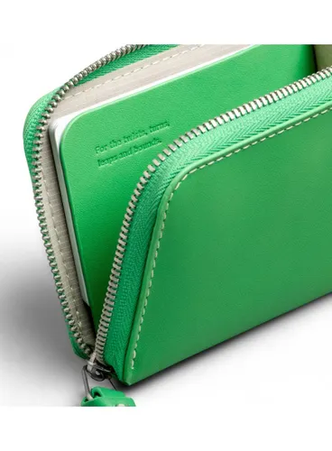 Кошелек Bellroy L-Pocket, кожаный, неоново-зеленый