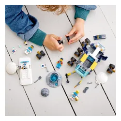 LEGO 60348 City Łazik księżycowy