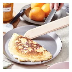 DE BUYER Mineral B 26 cm - patelnia do naleśników ze stali węglowej z łopatką i pędzelm