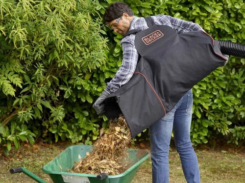 Odkurzacz i dmuchawa ogrodowa BlackDecker BEBLV301