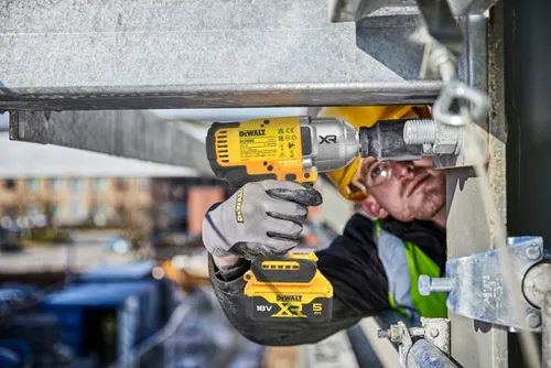 Klucz udarowy DEWALT DCF900N-XJ