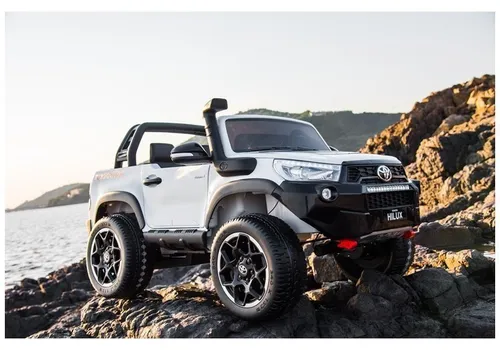 Auto Na Akumulator Dla 2 Dzieci Toyota Hilux 4X4 Pilot Eva Skóra LED Radio MP3