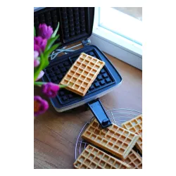 Gofrownica Dezal 301.5.1 LWN 1300W Czarny