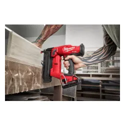 Milwaukee M18 FN18GS-202x