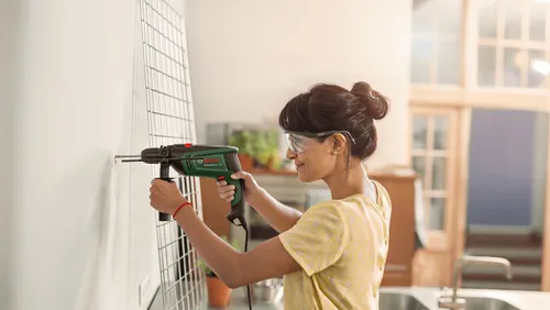 Wiertarka udarowa BOSCH UniversalImpact 730 0603313420 sieciowa 730W