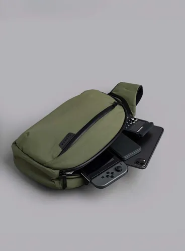 Plecak na jedno ramię Alpaka Metro Crossbody Left Shoulder - green