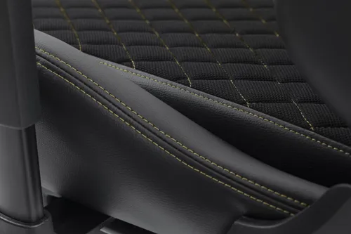 Fotel GAMVIS Phantom Large Czarny (złote elementy) + podnóżek