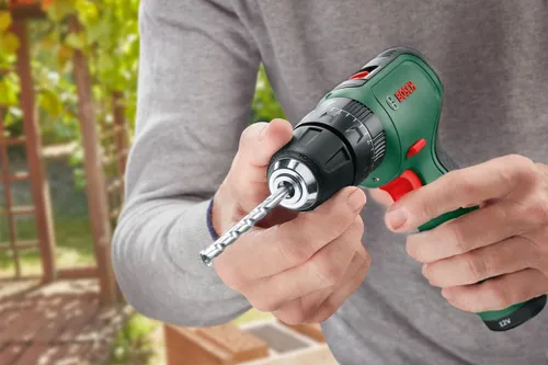 Wiertarko-wkrętarka BOSCH EasyImpact 1200 06039D3105 zestaw akumulatorów