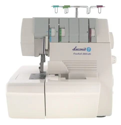 Maszyna do szycia Overlock ŁUCZNIK 820 D-3D