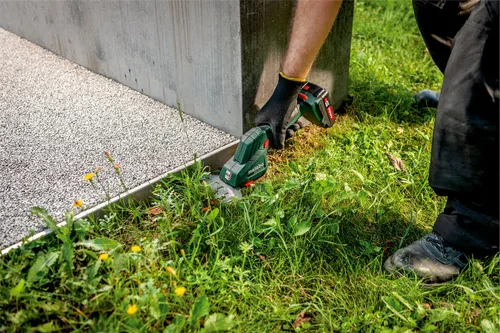 Nożyce do trawy i żywopłotu w walizce Metabo SGS 18 LTX Q
