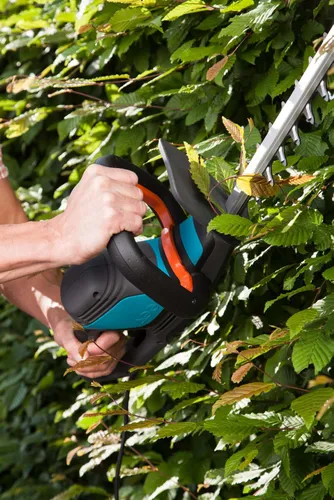 Mașină de tuns gard viu Gardena ComfortCut 550/50