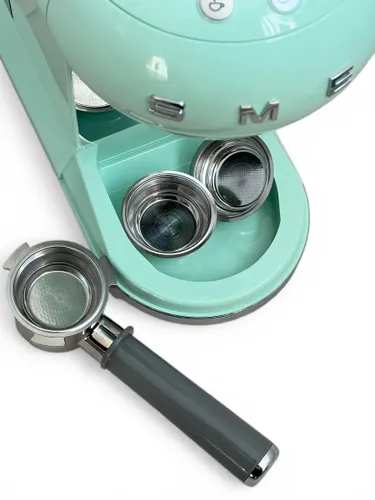 Ekspres do kawy SMEG ECF01PGEU Pastelowa zieleń - outlet