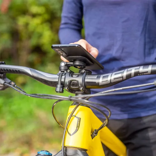 Suport pentru telefon cu interfață universală SP CONNECT Bike Bundle