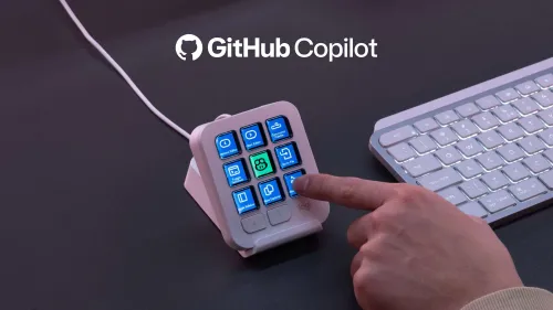 Konsola programowalna Logitech MX Keypad z klawiszami LCD do sterowania AI i aplikacjami Jasnoszary