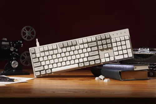 Klawiatura KEYCHRON C2 Pro 8K QMK Wired Custom Mechanical Super Red Switch