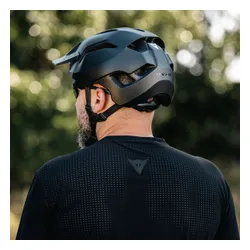 Kask rowerowy Dainese Linea 03 black/black