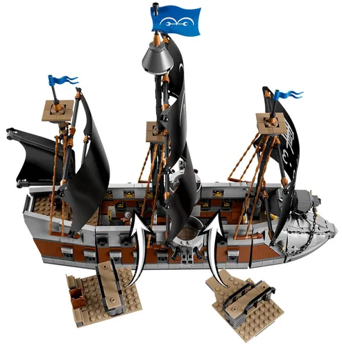 LEGO ONE PIECE 75646 Okręt Garpa, zestaw klocków 9+