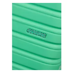 Средний чемодан American Tourister Flashline - light green