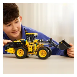 LEGO Klocki Technic 42209 Ładowarka kołowa Volvo L120 Electric