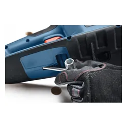 Piła łańcuchowa akumulatorowa BOSCH Professional 18V GKE 18V-40 06008D3001 5.5 Ah