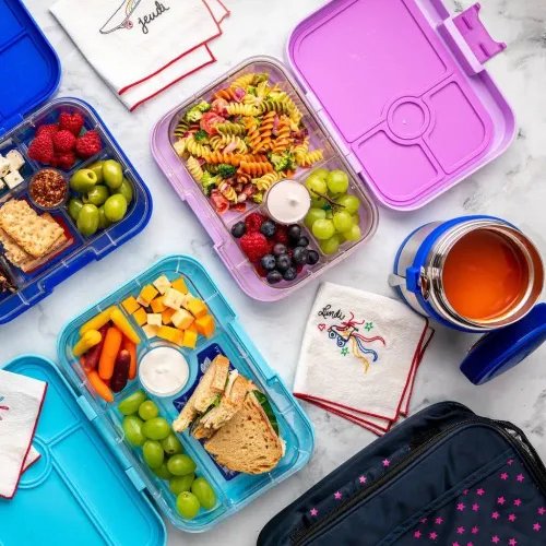 Średnia śniadaniówka / lunchbox Yumbox Panino - power pink/rainbow tray