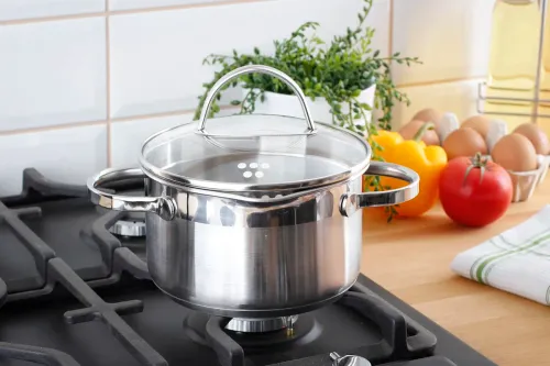 Garnek ze stali nierdzewnej z pokrywką SSW COMFORT 1,9 l