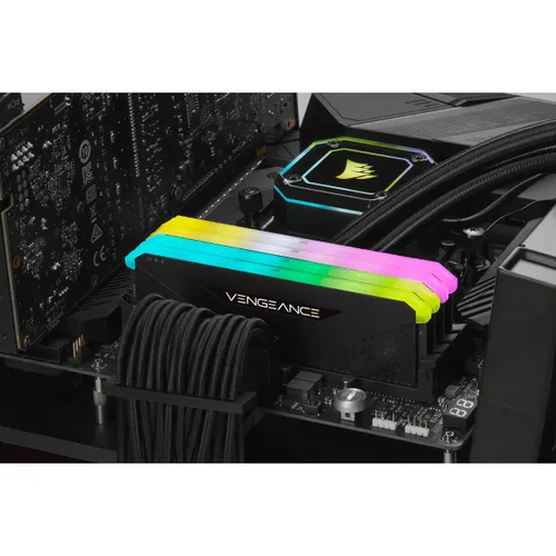 Pamięć RAM Corsair Vengeance RGB RS DDR4 16GB (2 x 8GB) 3600 CL18