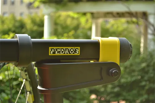Stojak serwisowy PEDRO'S Folding Repair Stand