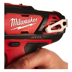 Milwaukee M12 Tornavida Matkabı BDD-402C