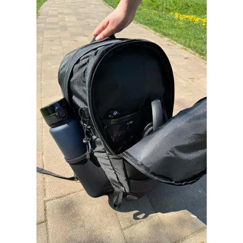Plecak turystyczny KADVA kieszeń na laptopa Krok 25 l czarny