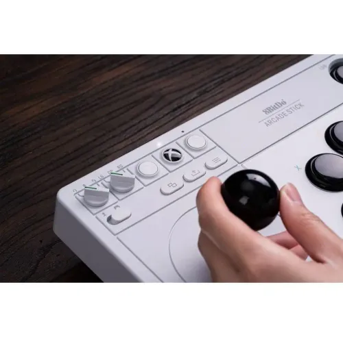 Kontroler 8BitDo Arcade Stick do PC Xbox Series X/S, Xbox One Bezprzewodowy/Przewodowy Biały