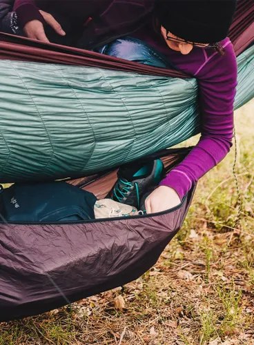 Hamak na sprzęt Lesovik Huba Gear Shelf - burgundy ron