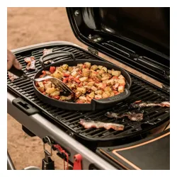 Grill gazowy WEBER Traveler 3.8 kW 63 x 34 cm