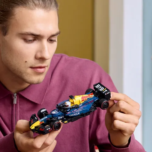 Конструктор LEGO Speed Champions 77243 Oracle Red Bull Racing RB20 F1 Car