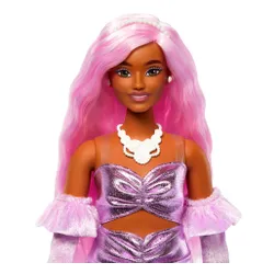 Lalka Barbie Deluxe Style Metaliczna różowa sukienka Barbiecore HYV25