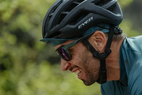 Kask rowerowy EYEN Air