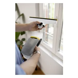 Myjka do okien Karcher WV 2 Universal Care 1.633-671.0 35min 105m2