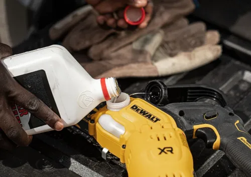 Piła akumulatorowa DEWALT DCMPS520N-XJ